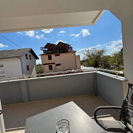 Lovric Apartamento Vodice